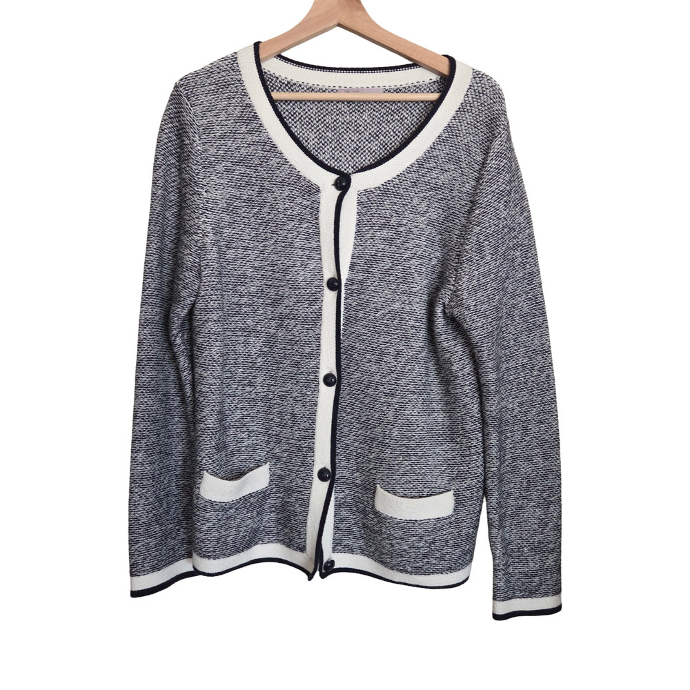 GAP | Preppy Heavyweight Button Up Cardigan Pockets